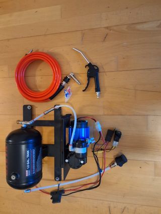 Compresor Aire ARB 12V con Tanque 4 litros