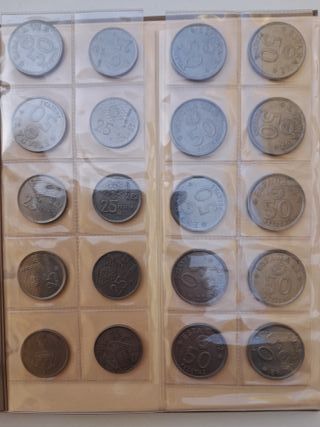 COLECCIÓN DE MONEDAS Y BILLETES 6