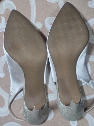 Zapatos de tacón Catwalk beige/plateado talla 39