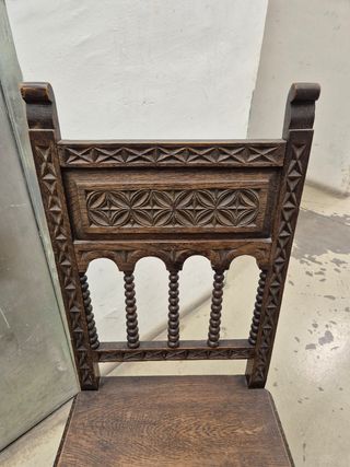 Silla Antigua Madera Tallada