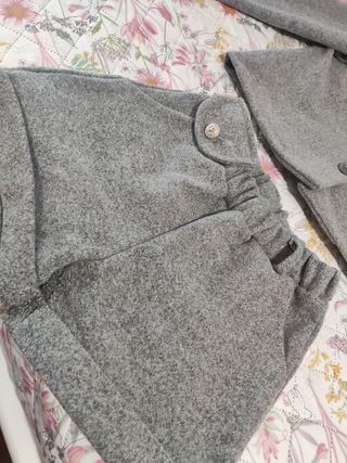 Conjunto niña chaqueta y pantalón corto