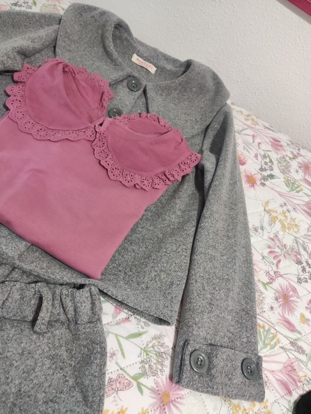 Conjunto niña chaqueta y pantalón corto