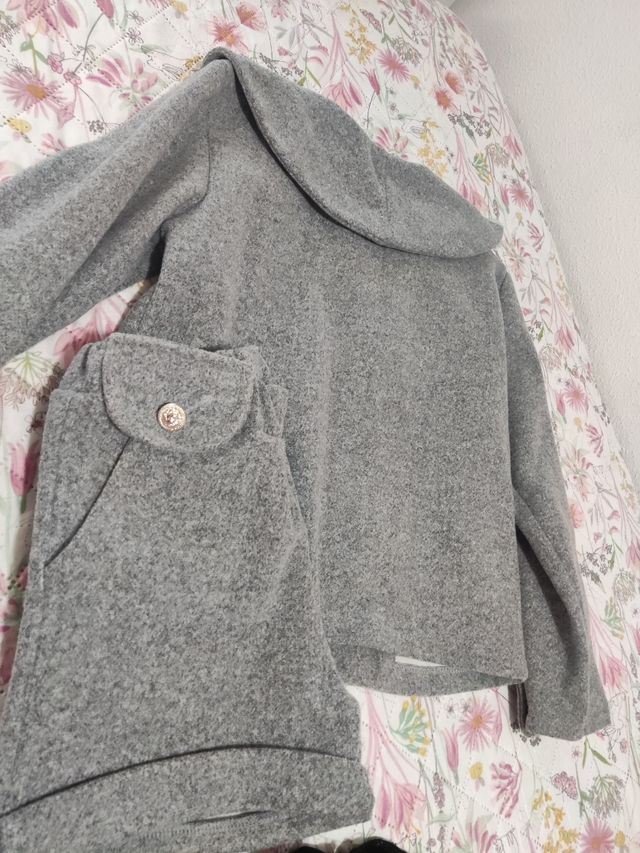 Conjunto niña chaqueta y pantalón corto