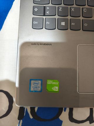 Ordenador portátil Lenovo Ideapad 520+ratón+funda