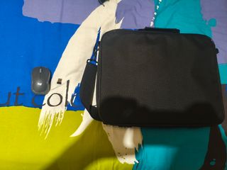 Ordenador portátil Lenovo Ideapad 520+ratón+funda