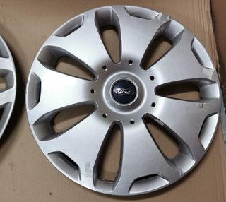(77) 2 Tapacubos 16" Ford Focus/Mondeo originales