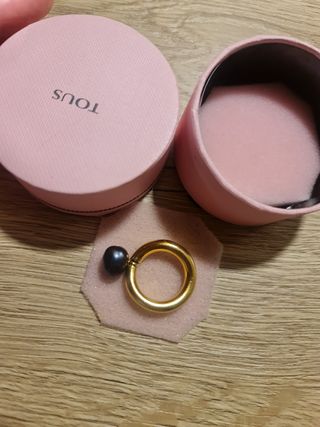 Anillo Tous Perla Negra y Oro 
TALLA 12
