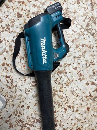 Sopladora Makita a Batería 18V