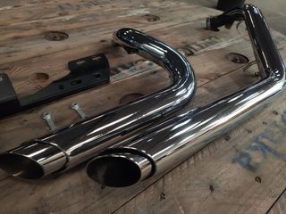 Escapes Harley Davidson Sportster 883 04-10