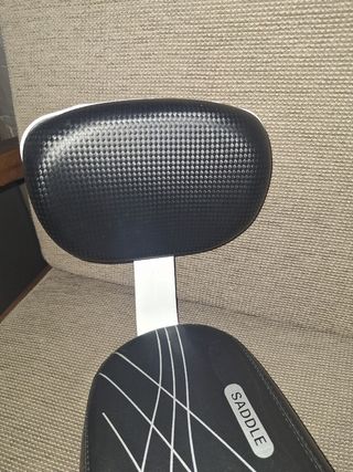 Sillín de bicicleta trasero con respaldo