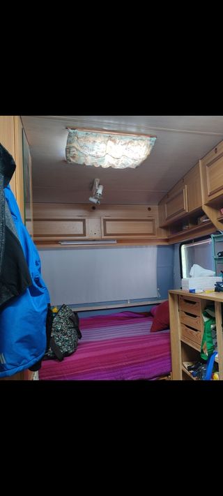 Caravana menos de 750 kg con documentación