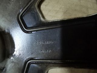 (78) 3 Tapacubos 16" Ford Original
