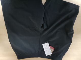 Pantalón corto Reebok negro nuevo