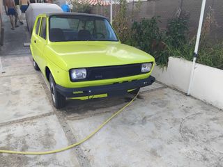 SEAT 127 1998