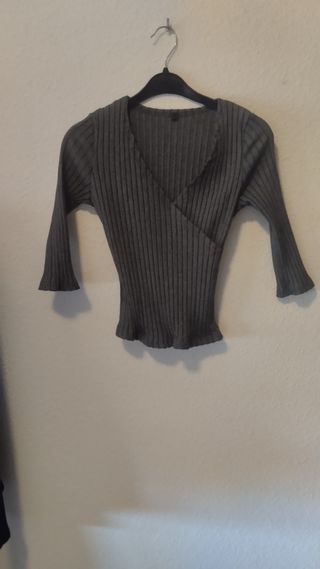 Suéter ajustado gris invierno talla única