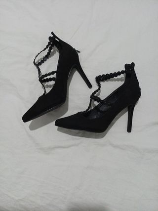 Zapatos de tacón Carolina Herrera negros talla 40