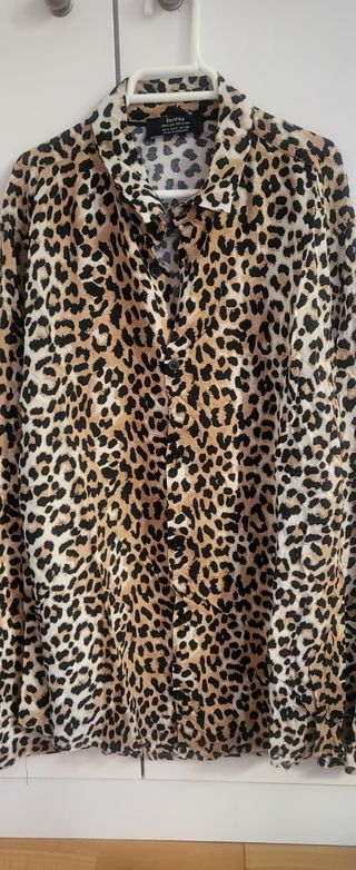 Camisa Bershka animal print