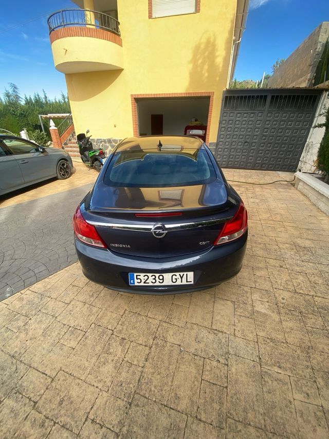 Opel Insignia 2010