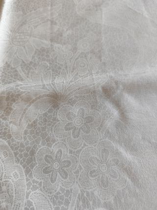 Tovaglia rotonda + 6 tovaglioli Mirabello