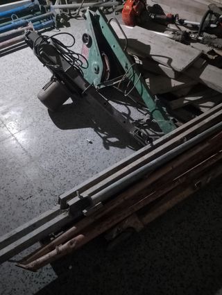 2 Montacargas y Plataforma