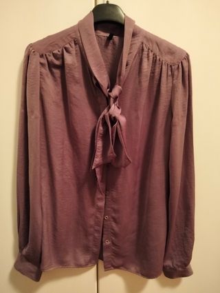 Camicia Benetton viola con fiocco