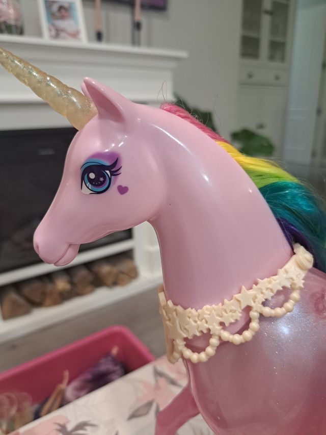 Barbie Dreamtopia Unicornio y Muñeca