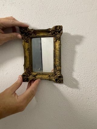 Espejo decorativo dorado