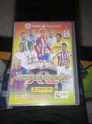 Álbum Adrenalyn XL La Liga 2016-17 casi completo