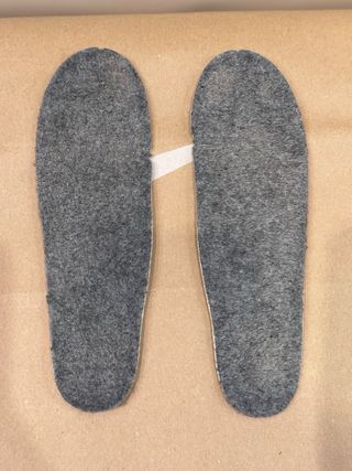 Botas de esquí niña Hello Kitty. Talla 22,5 cm 