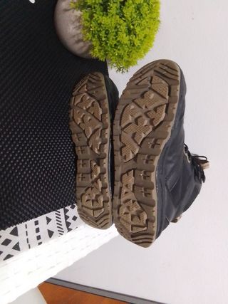 Botas de montaña Quechua Talla 38