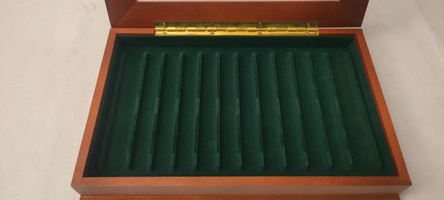 Cofanetto portapenne in legno