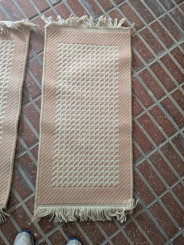 Alfombras beige y rosa (2 unidades)