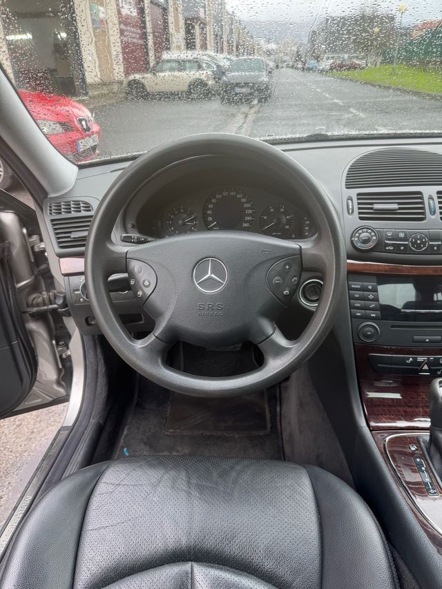 Mercedes-Benz Clase E 2004