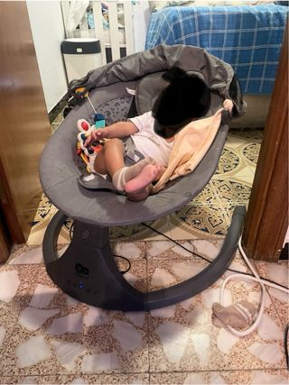 Mecedora eléctrica bebé Kinderkraft LUMI 2