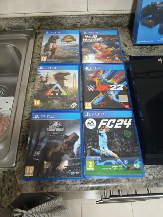 PlayStation 4, 500GB, 6 juegos, 4 mandos