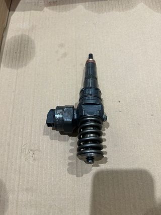 Inyector 038 130 073 AA AT 1.9tdi ASZ