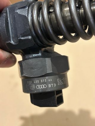 Inyector 038 130 073 AA AT 1.9tdi ASZ