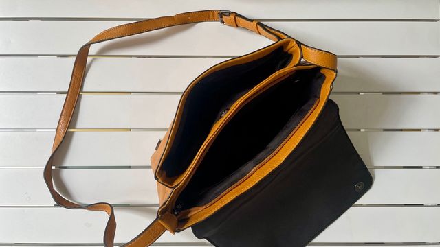 Bolso Misako Marrón Mostaza