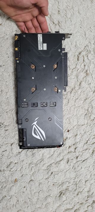 Tarjeta Gráfica Asus GTX 1070 Ti 8GB GDDR