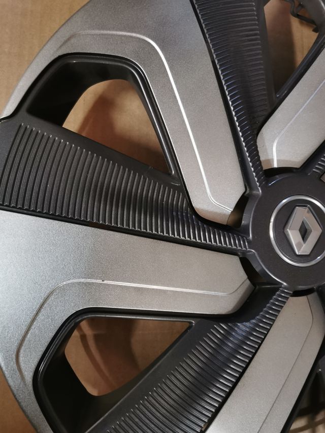 (79) 1 Tapacubos 17" Renault Espace V original