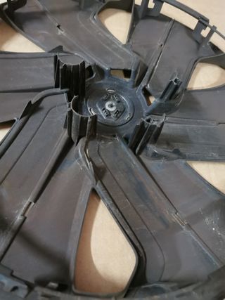 (79) 1 Tapacubos 17" Renault Espace V original