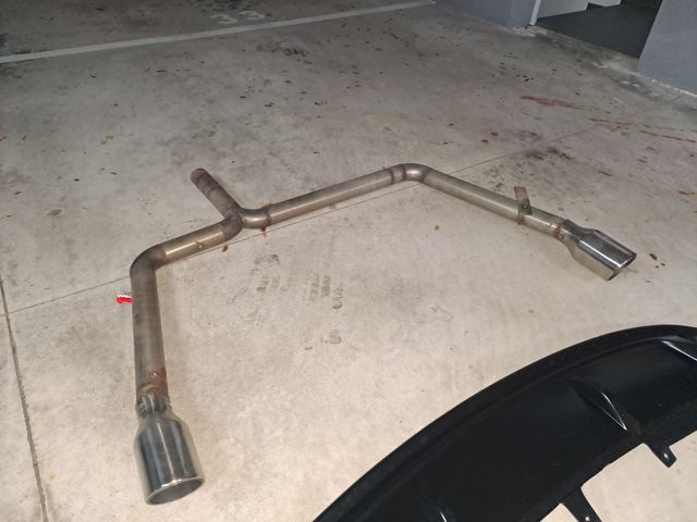 Difusor y escapes Audi A4 B8