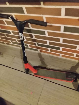 Dos Patinetes Oxelo para niños