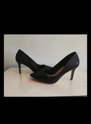 Zapatos de salón negros Amichi