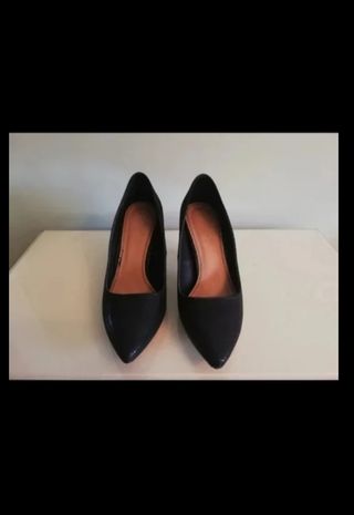 Zapatos de salón negros Amichi