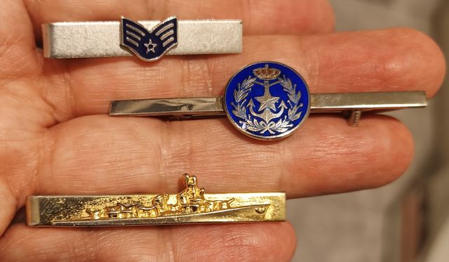 Lote 3 Pisacorbatas Militares