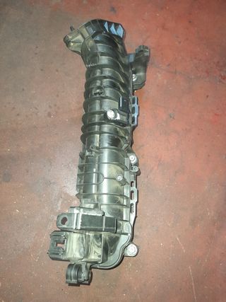 Vendo colector de escape y admisión