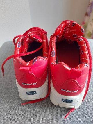 Zapatillas Skechers Energy Retro Vision Rojas