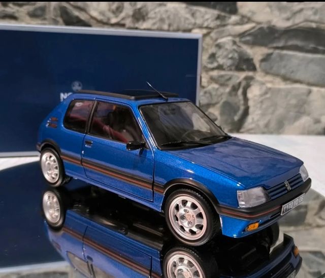 Peugeot 205 GTI Azul Norev 1:18
