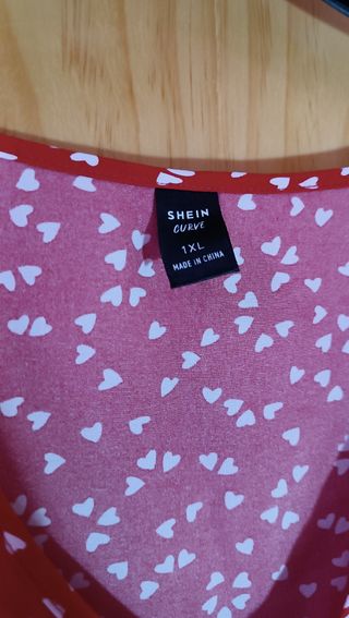 SUELTAS, blusas SHEIN varios colores talla 0XL/XL